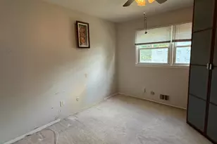 43 Jonathan Dr, Edison, NJ 08820 - Photo 18