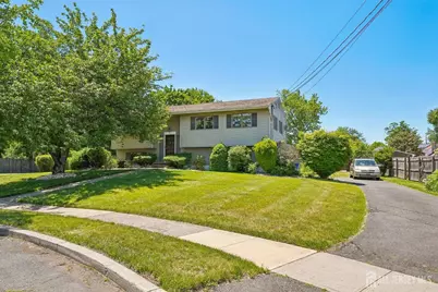 1 Cheryl Court, Piscataway Township, NJ 08854 - Photo 2
