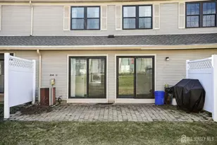 204 Hampshire Ct, Piscataway Township, NJ 08854 - Photo 20