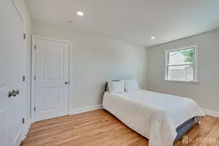 40 Aylin St, Metuchen, NJ 08840 - Photo 18