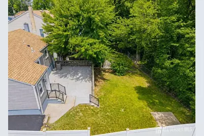 864 Court Street, Woodbridge Township, NJ 07095 - Photo 4