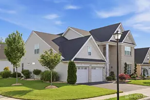 19 Whistling Straits Dr, Monroe Township, NJ 08831 - Photo 4