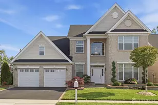 19 Whistling Straits Dr, Monroe Township, NJ 08831 - Photo 1