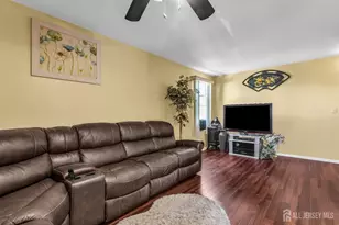 12 Jacobson St, Sayreville, NJ 08872 - Photo 8