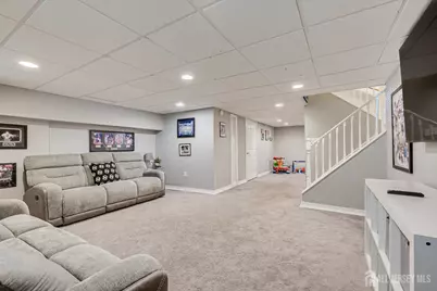 15 Gwizdak Court, Sayreville, NJ 08872 - Photo 32