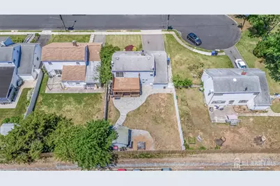 204 Brown Avenue, Iselin, NJ 08830 - Photo 38