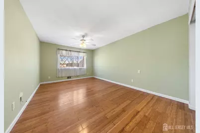 1190 W St George Avenue #C43, Linden, NJ 07736 - Photo 12