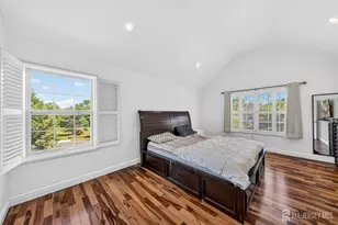 51 Canterbury Dr, Freehold Township, NJ 07728 - Photo 10