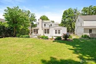 16 Station Rd, Cranbury Township, NJ 08512 - Photo 32