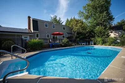 207 Grant Avenue, Middlesex, NJ 08846 - Photo 2