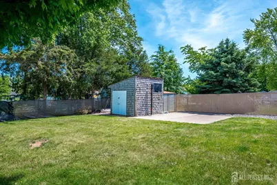 30 Walnut Street, Edison, NJ 08817 - Photo 36