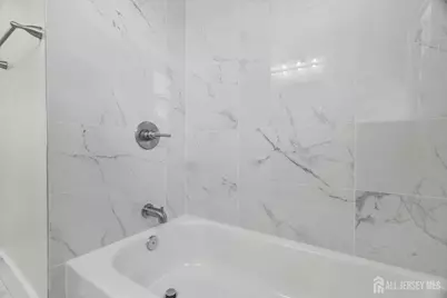414 S Pine Avenue S, Sayreville, NJ 08879 - Photo 30