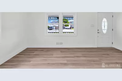 414 S Pine Avenue S, Sayreville, NJ 08879 - Photo 6