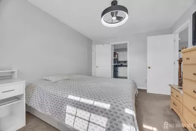 393 College Drive, Edison, NJ 08817 - Photo 14