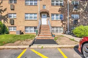 393 College Dr, Edison, NJ 08817 - Photo 26