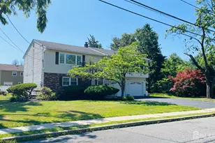 950 Newton St, North Brunswick Township, NJ 08902 - Photo 34