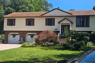 115 Oak St, Old Bridge Township, NJ 08857 - Photo 1