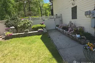 115 Oak St, Old Bridge Township, NJ 08857 - Photo 32
