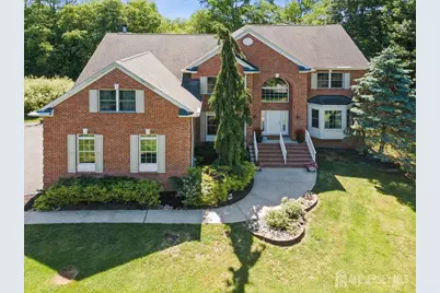19 Legends Drive, Monroe Township, NJ 08831 - Photo 2