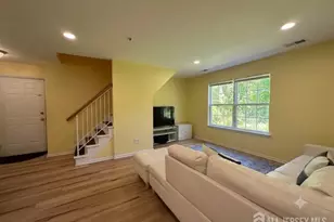 263 Prestwick Way, Edison, NJ 08820 - Photo 4