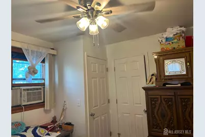 129 Hampton Street, Metuchen, NJ 08840 - Photo 12