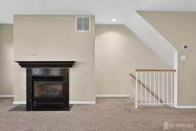 27 Woodlake Drive, Sayreville, NJ 08872 - Photo 12