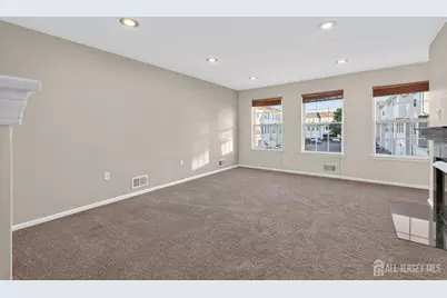 27 Woodlake Drive, Sayreville, NJ 08872 - Photo 10