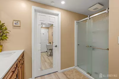 251 Arlington Drive, Fords, NJ 08863 - Photo 18