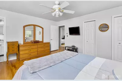 7 Vauxhall Road, East Brunswick Township, NJ 08816 - Photo 22