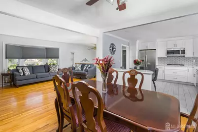 7 Vauxhall Road, East Brunswick Township, NJ 08816 - Photo 14