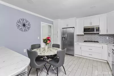 7 Vauxhall Road, East Brunswick Township, NJ 08816 - Photo 12