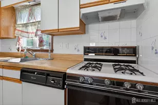 30 Frandsen Ave, South River, NJ 08882 - Photo 12