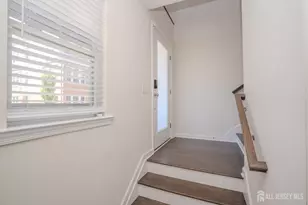 74 Bond St, North Brunswick Township, NJ 08902 - Photo 4