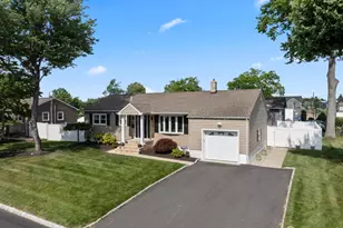 57 Desna St, Piscataway Township, NJ 08854 - Photo 2