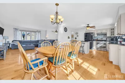 630 Harvard Avenue, South Plainfield, NJ 07080 - Photo 4