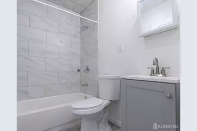 370 Pacific Avenue #1, Jersey City, NJ 07304 - Photo 12