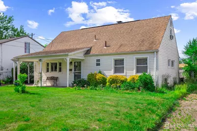 5 W Arthur Place, Iselin, NJ 08830 - Photo 2