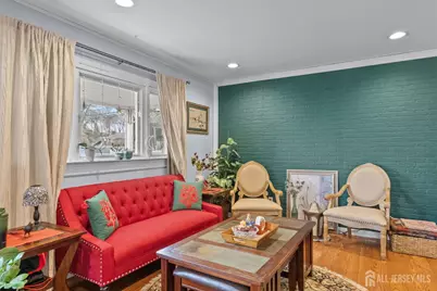 5 W Arthur Place, Iselin, NJ 08830 - Photo 8