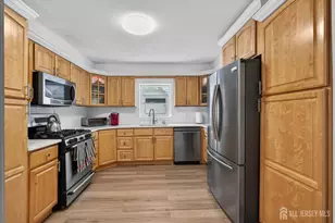 1183 W 8th Street W, South Plainfield, NJ 07080 - Photo 4