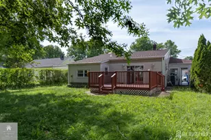 369 Fairview Ave, Colonia, NJ 07067 - Photo 16