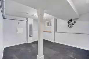 611 Penn St, Perth Amboy, NJ 08861 - Photo 16