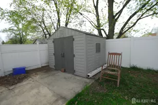 96 Brewster Cir, Old Bridge Township, NJ 08857 - Photo 28