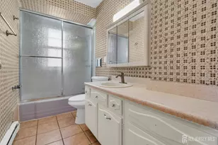 287 E Smith Street E, Woodbridge Township, NJ 07095 - Photo 20
