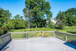 9 Annette Dr, Edison, NJ 08820 - Photo 32