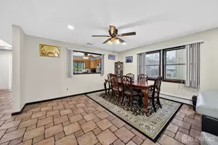 14 Carteret St, Port Reading, NJ 07064 - Photo 4