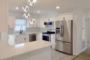 55 Bridge St, Sewaren, NJ 07077 - Photo 2