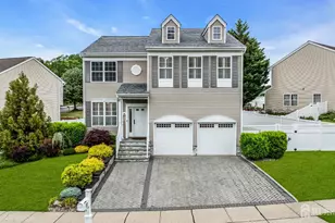 37 Berkshire Way, East Brunswick Township, NJ 08816 - Photo 2