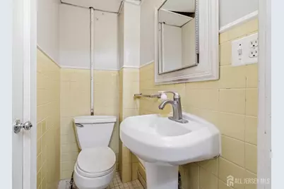 115-117 Harrell Avenue, Woodbridge Township, NJ 07095 - Photo 18
