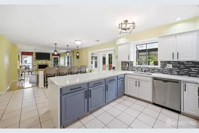 11 Anthony Avenue, Edison, NJ 08820 - Photo 10