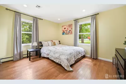 11 Anthony Avenue, Edison, NJ 08820 - Photo 18